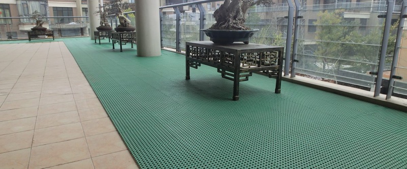 塑料防滑地垫